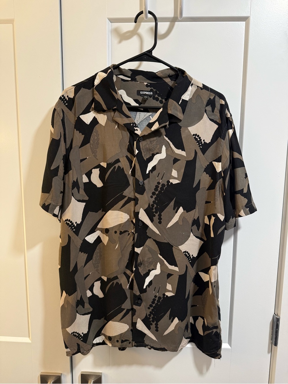 Express Men’s Abstract Button-Down Shirt - Black, Brown & Cream